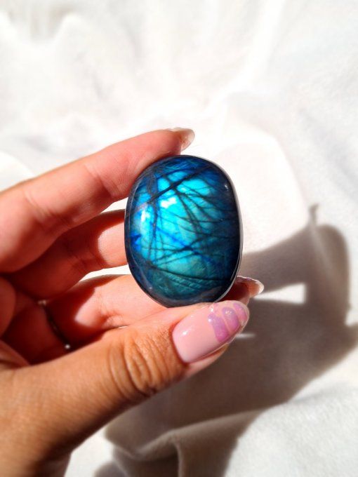 Galet Labradorite Bleue